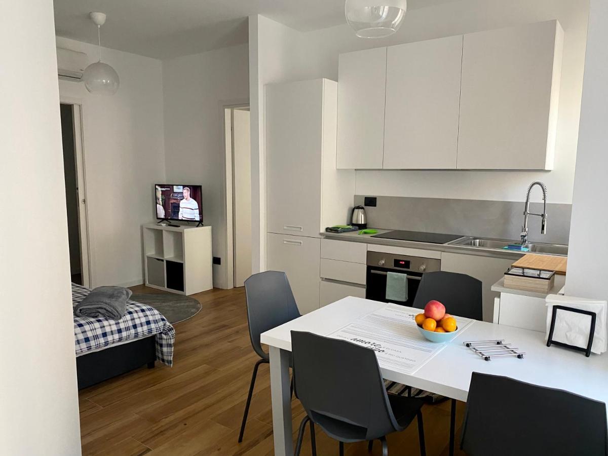 Casa Motti, Accogliente Appartamento Ristrutturato In Repubblica Milan Bagian luar foto